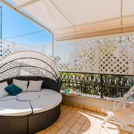 Βίλα Lola Porto Cesareo